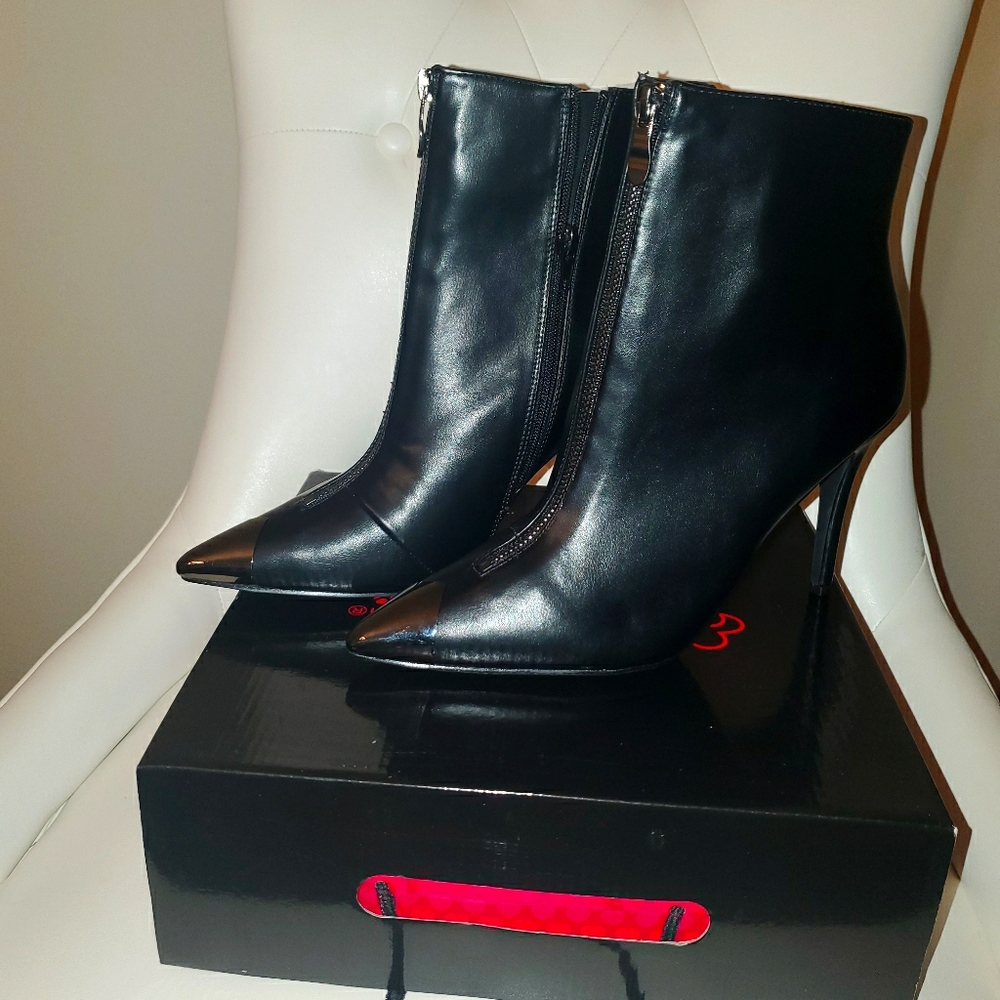 STILETTO ANKLE BOOTS / BRAND NEW